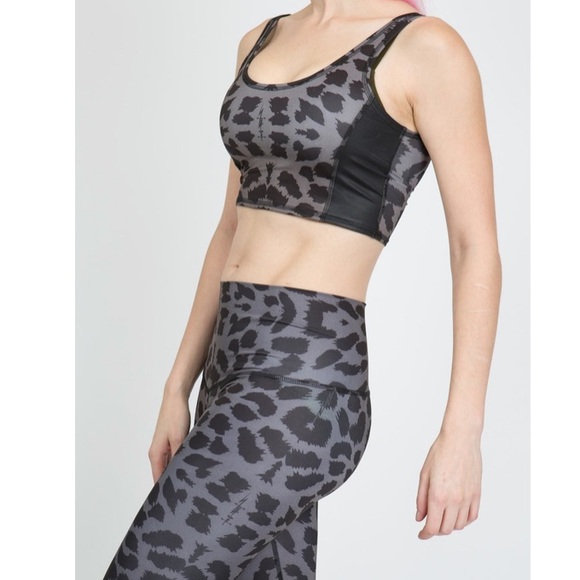 Elektrix Love Eco Conscious Streetwear Recycled Cheetah Print Leggings NWT M - Picture 2 of 16